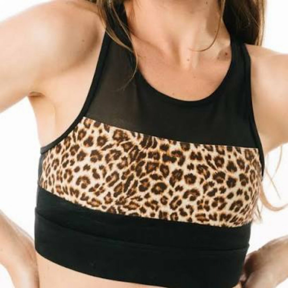 NWT Zyia Leopard sports bra